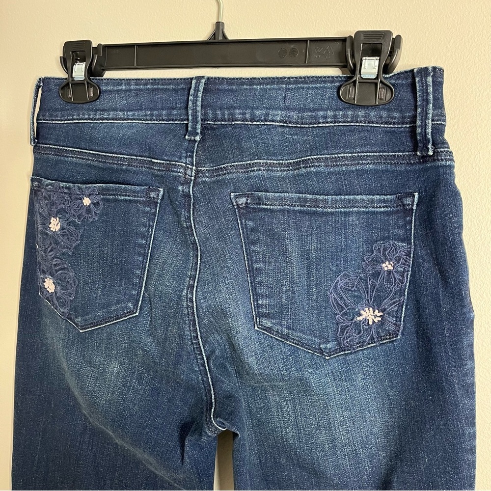 NYDJ Size 6 Marilyn Ankle Embroidered Stretch Straight Dark Jeans JB - Picture 4 of 8